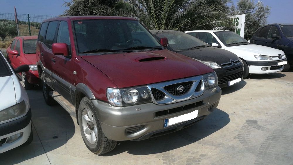 Nissan terrano 2008