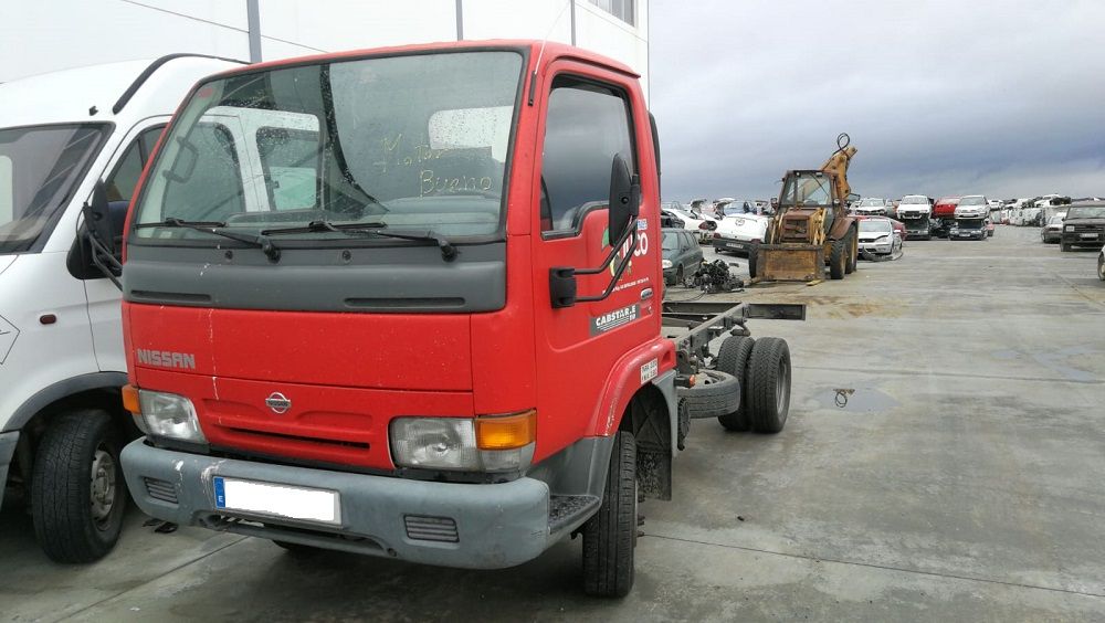 Nissan cabstar 2015