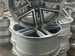Juego de llantas Audi 18”