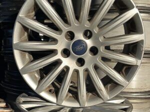 Juego llantas Ford 17''