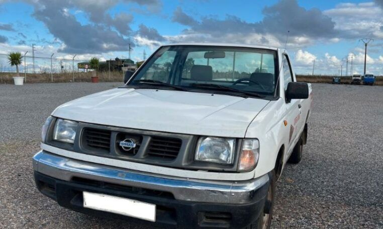 Nissan PICK UP 2.5D